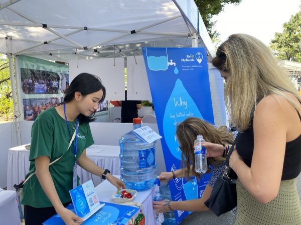 Refilling water for free in Vietnam by finding refilling stations in Hanoi, Ho Chi Minh, Da Nang, and acrossmany cities in Vietnam